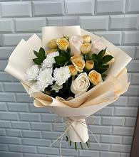 Букет цветов из:  Розы и Хризантемы в Марково