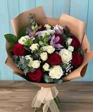 Букет цветов из:  Розы и Альстромерии в Марково