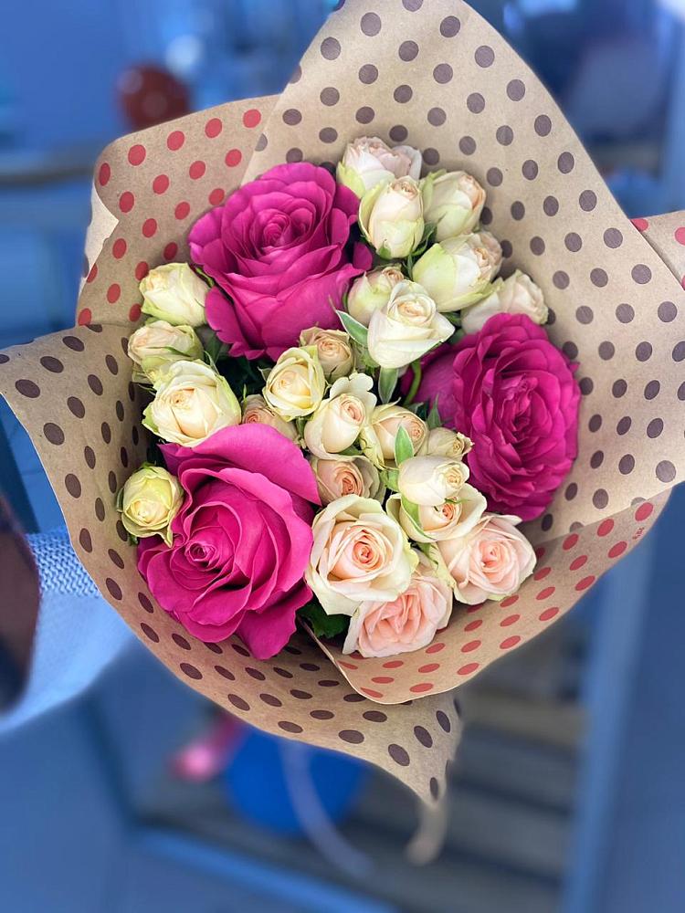 Букет цветов из: Розы в Марково