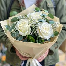 Букет цветов из:  Розы в Марково