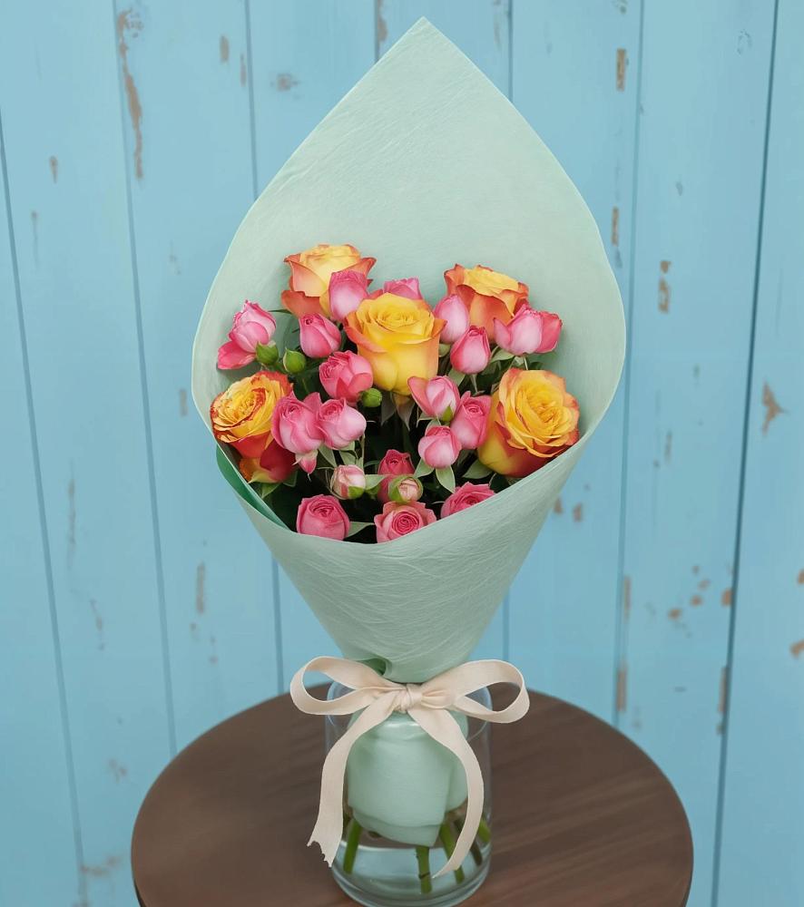 Букет цветов из: Розы в Марково