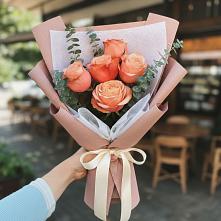 Букет цветов из:  Розы в Марково