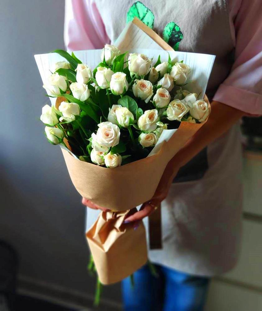 Букет цветов из: Розы в Марково