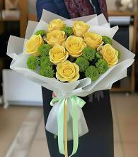 Букет цветов из:  Хризантемы и Розы в Марково