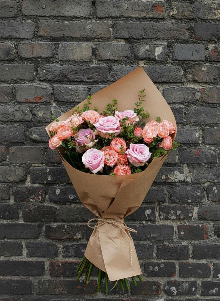 Букет цветов из: Розы в Марково