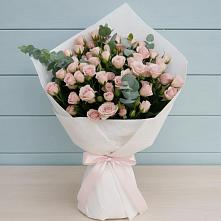 Букет цветов из:  Розы в Марково