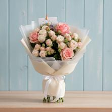 Букет цветов из:  Розы в Марково